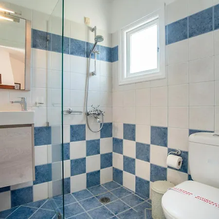 Aparthotel Sunrock - Menexes 3*