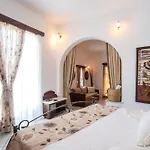 Sunrock - Menexes Naxos City