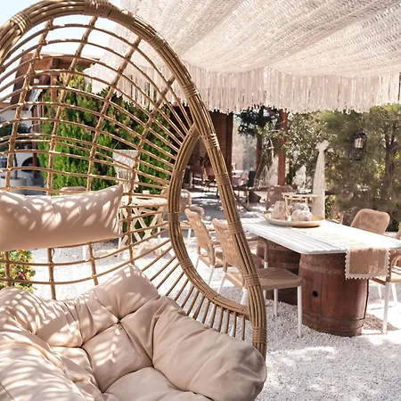 Aparthotel Sunrock - Menexes